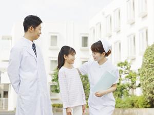 成人も安心な目立たない歯列矯正！松山市