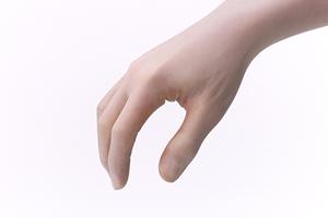 目立たないマウスピース矯正のが人気に