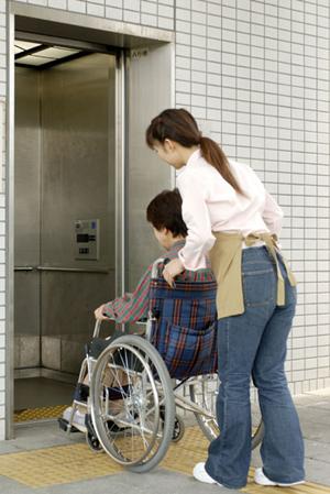 最先端の医療技術と女性医師の診察が受けられる、安心の産科病院【徹底解説】